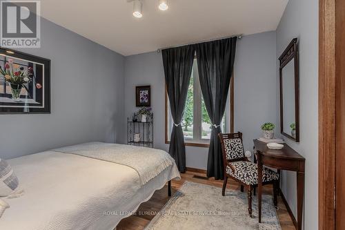 18 Ilona Court, Brant, ON - Indoor Photo Showing Bedroom