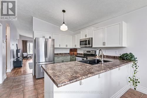 155 Albert Street, Meaford, ON - Indoor Photo Showing Kitchen With Double Sink With Upgraded Kitchen