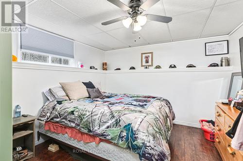 155 Albert Street, Meaford, ON - Indoor Photo Showing Bedroom