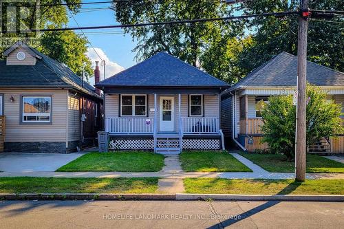 214 Mcanulty Boulevard, Hamilton (Crown Point), ON - Outdoor With Deck Patio Veranda