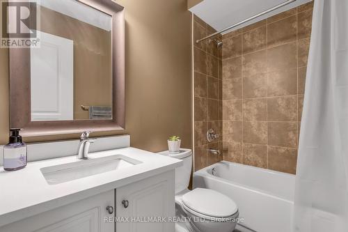 260 Fall Fair Way, Hamilton (Binbrook), ON - Indoor Photo Showing Bathroom