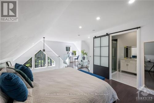 314 Maberly Station Road, Tay Valley, ON - Indoor Photo Showing Bedroom