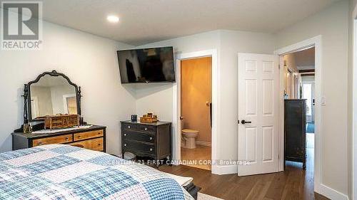 74 - 1241 Beaverbrook Avenue, London, ON - Indoor Photo Showing Bedroom