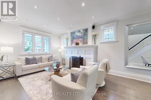 37 Kingsmount Park Road, Toronto (Woodbine Corridor), ON - Indoor Photo Showing Living Room With Fireplace