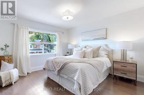 37 Kingsmount Park Road, Toronto (Woodbine Corridor), ON - Indoor Photo Showing Bedroom