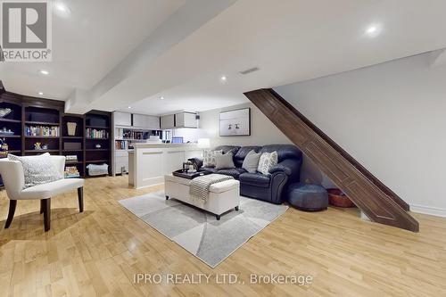 37 Kingsmount Park Road, Toronto, ON - Indoor