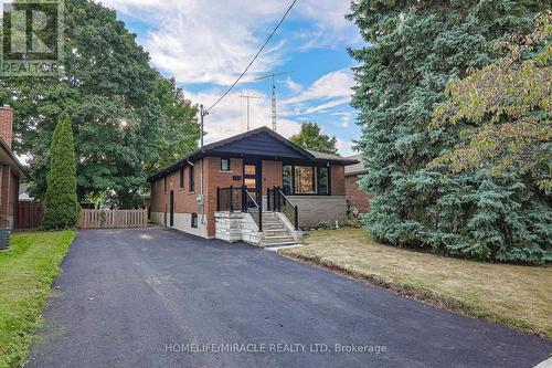 30 Chandler Drive, Toronto (Woburn), ON - Outdoor