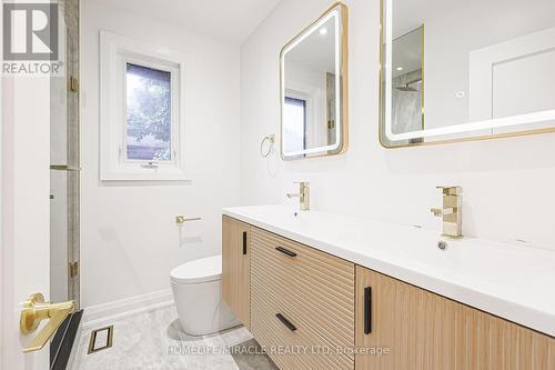 30 Chandler Drive, Toronto (Woburn), ON - Indoor Photo Showing Bathroom