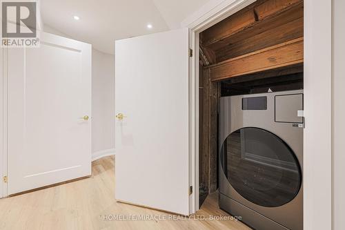 30 Chandler Drive, Toronto, ON - Indoor Photo Showing Laundry Room