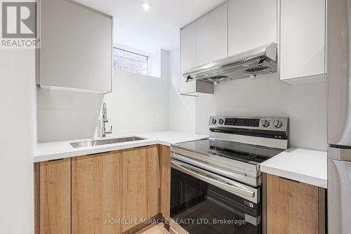 30 Chandler Drive, Toronto, ON - Indoor Photo Showing Kitchen