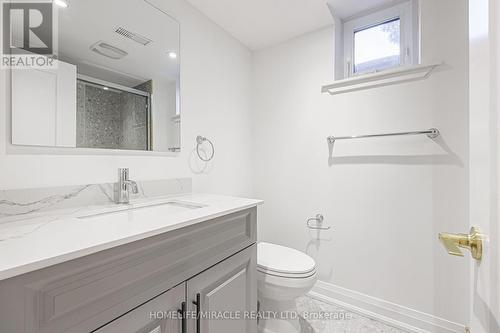 30 Chandler Drive, Toronto (Woburn), ON - Indoor Photo Showing Bathroom