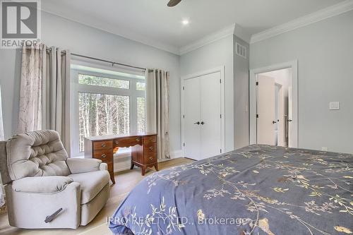 2705 14Th Line, Innisfil, ON - Indoor Photo Showing Bedroom