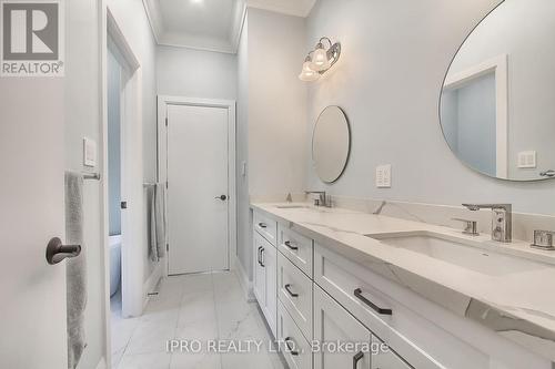 2705 14Th Line, Innisfil, ON - Indoor Photo Showing Bathroom