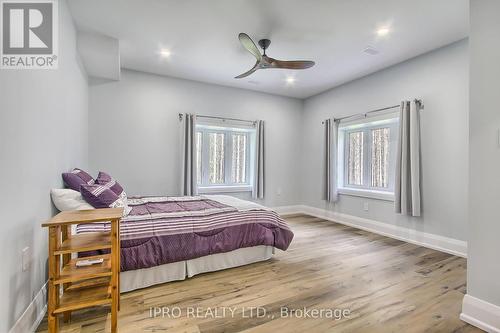 2705 14Th Line, Innisfil, ON - Indoor Photo Showing Bedroom