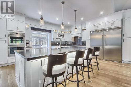 2705 14Th Line, Innisfil, ON - Indoor Photo Showing Kitchen With Stainless Steel Kitchen With Upgraded Kitchen