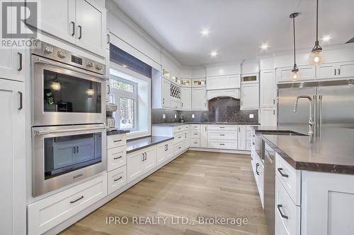 2705 14Th Line, Innisfil, ON - Indoor Photo Showing Kitchen With Stainless Steel Kitchen With Upgraded Kitchen