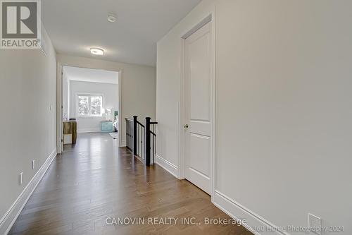 180 Sunset Vista Court, Aurora, ON - Indoor Photo Showing Other Room