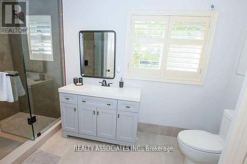 1737 Cedar Grove, Innisfil, ON - Indoor Photo Showing Bathroom