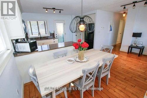 1737 Cedar Grove, Innisfil, ON - Indoor Photo Showing Dining Room