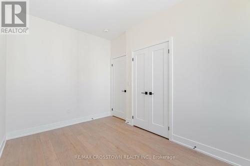 18 Mariners Pier Way, Orillia, ON - Indoor Photo Showing Other Room