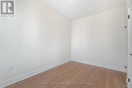 18 Mariners Pier Way, Orillia, ON - Indoor Photo Showing Other Room