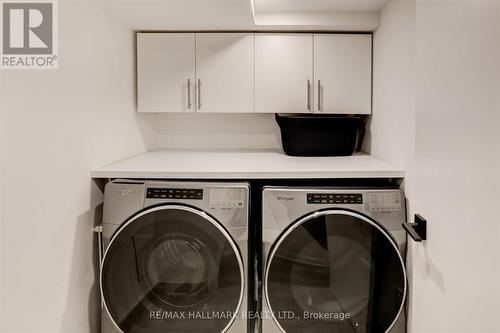 46 Borden Street, Toronto (University), ON - Indoor Photo Showing Laundry Room