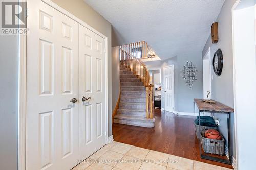 2495 Headon Road, Burlington, ON - Indoor Photo Showing Other Room