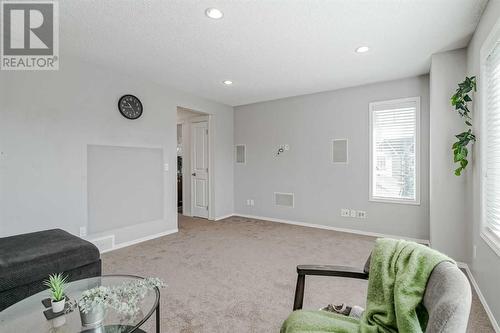 18 Chaparral Valley Place Se, Calgary, AB - Indoor Photo Showing Other Room