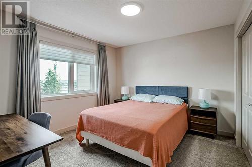 3830 Centre A Street Ne, Calgary, AB - Indoor Photo Showing Bedroom