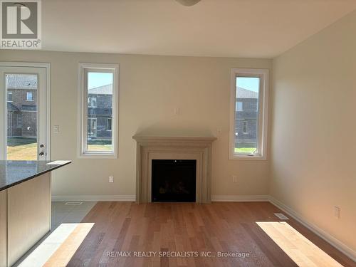 32 Molnar Crescent, Brantford, ON - Indoor Photo Showing Other Room With Fireplace