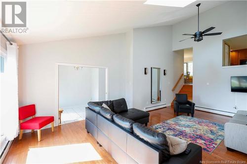 5 Westmount Drive, Saint John, NB - Indoor Photo Showing Living Room