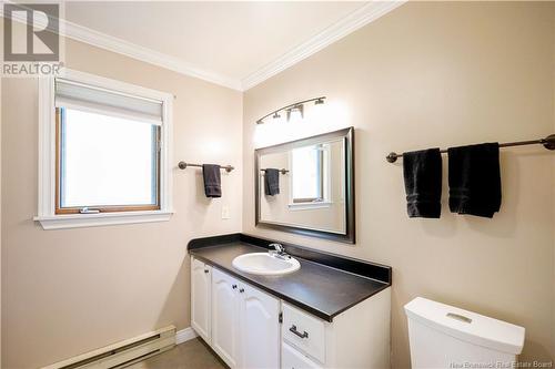 5 Westmount Drive, Saint John, NB - Indoor Photo Showing Bathroom