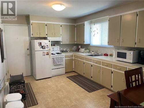 74 Murphy Avenue, Moncton, NB - Indoor Photo Showing Kitchen