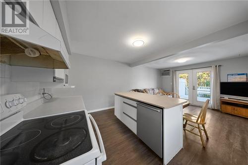 514 Burton Avenue, Sudbury, ON - Indoor Photo Showing Laundry Room