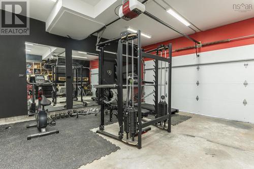 94 Collins Grove, Dartmouth, NS - Indoor Photo Showing Garage