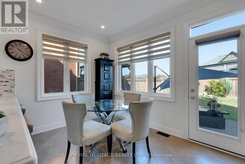 42 Grady Drive, Clarington (Newcastle), ON - Indoor Photo Showing Dining Room