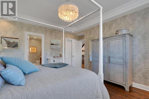 42 Grady Drive, Clarington (Newcastle), ON - Indoor Photo Showing Bedroom