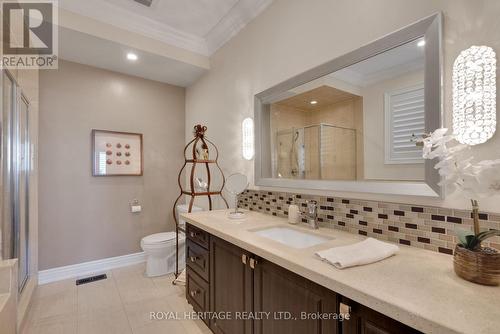 42 Grady Drive, Clarington (Newcastle), ON - Indoor Photo Showing Bathroom