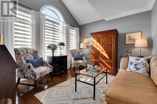 42 Grady Drive, Clarington (Newcastle), ON - Indoor Photo Showing Living Room