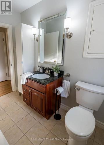 27 Duchess Avenue, London, ON - Indoor Photo Showing Bathroom