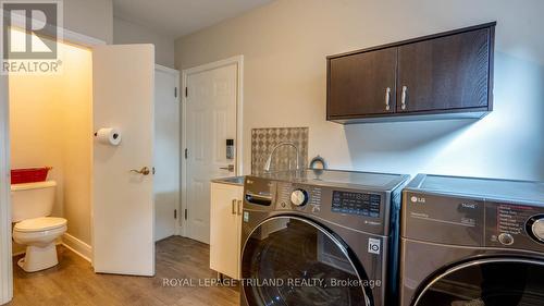 27 Duchess Avenue, London, ON - Indoor Photo Showing Laundry Room