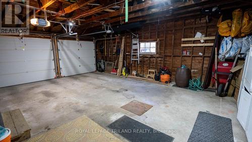 27 Duchess Avenue, London, ON - Indoor Photo Showing Garage