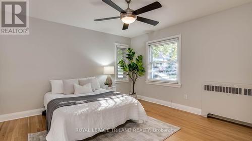 27 Duchess Avenue, London, ON - Indoor Photo Showing Bedroom