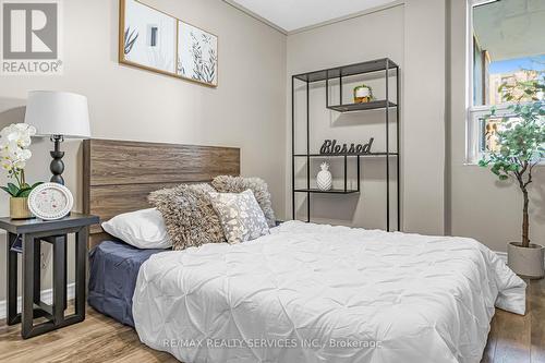 414 - 121 Ling Road, Toronto (West Hill), ON - Indoor Photo Showing Bedroom