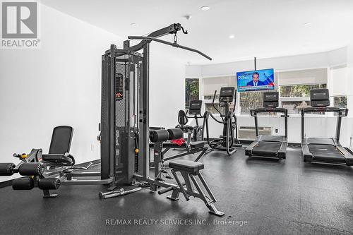 414 - 121 Ling Road, Toronto, ON - Indoor Photo Showing Gym Room