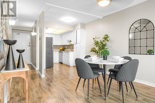 414 - 121 Ling Road, Toronto, ON - Indoor Photo Showing Dining Room