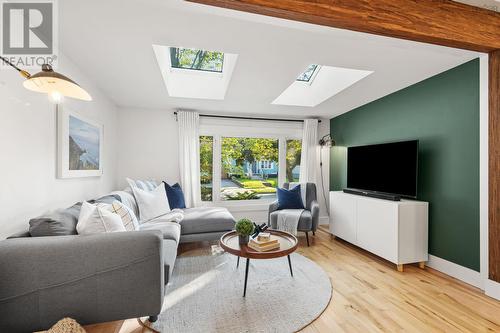 3370 Micmac Street, Halifax, NS - Indoor Photo Showing Living Room