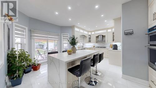 54 Brasswinds Court, Vaughan, ON - Indoor