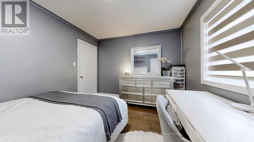 54 Brasswinds Court, Vaughan (West Woodbridge), ON - Indoor Photo Showing Bedroom