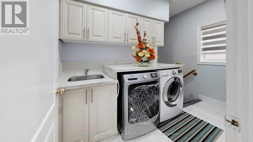 54 Brasswinds Court, Vaughan, ON - Indoor Photo Showing Laundry Room